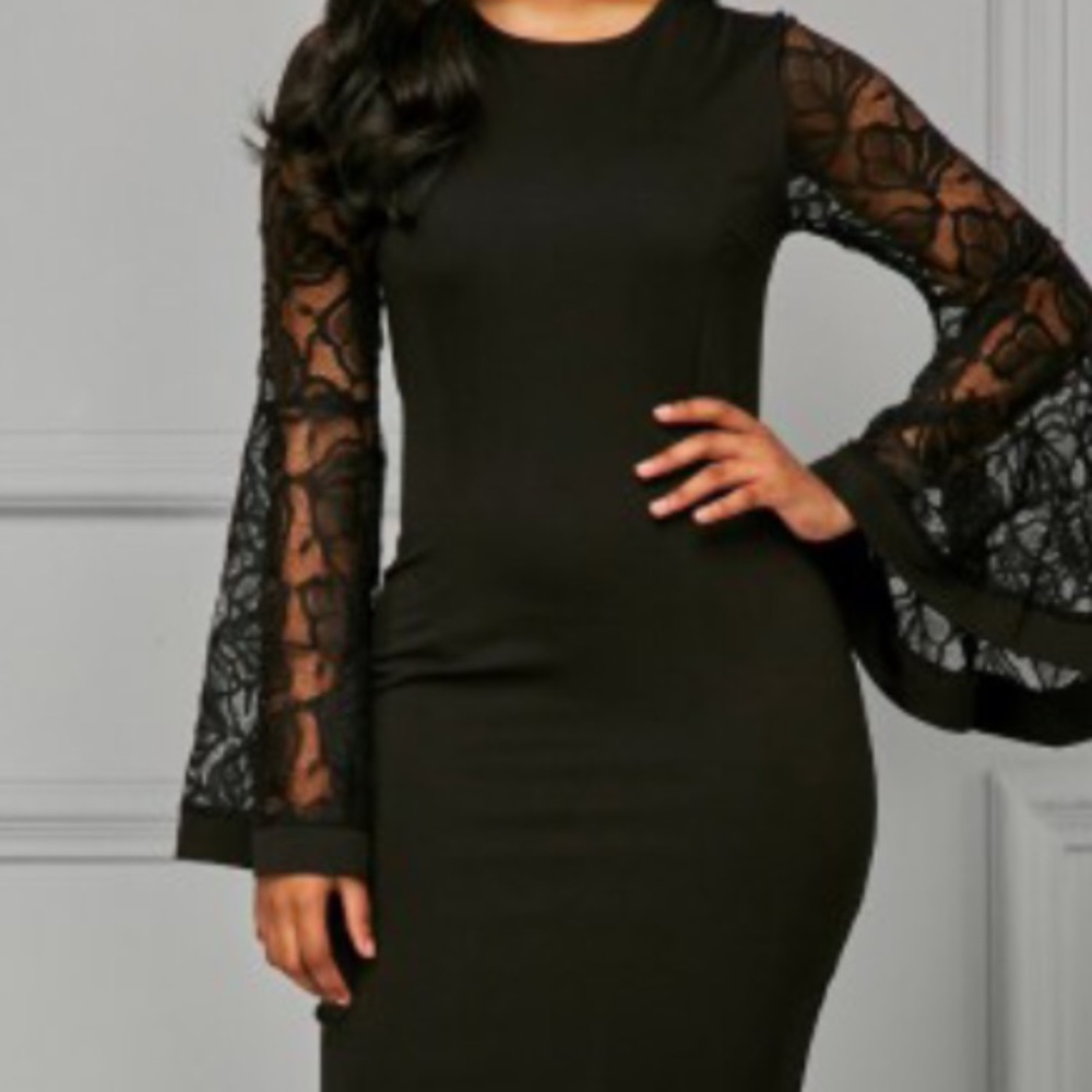 Dress with bell sleeves